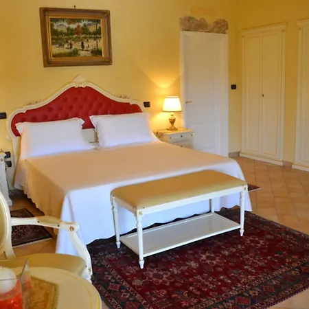 Sangiorgio & Szálloda Cutrofiano