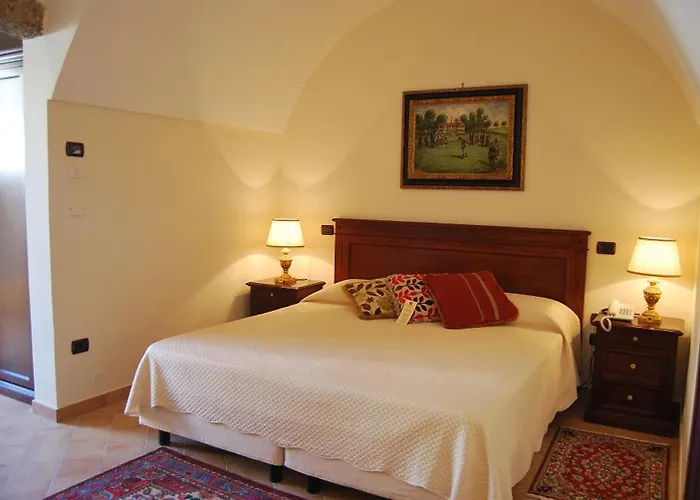 Hotel Sangiorgio & Cutrofiano