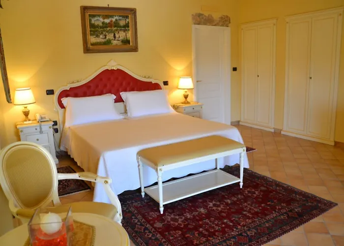 Sangiorgio & Hotel Cutrofiano