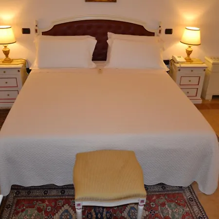 Sangiorgio & With Restaurant Hotel Cutrofiano