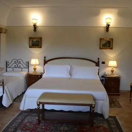 Sangiorgio & فندق