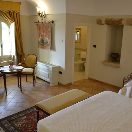 Sangiorgio & With Restaurant Hotel Cutrofiano