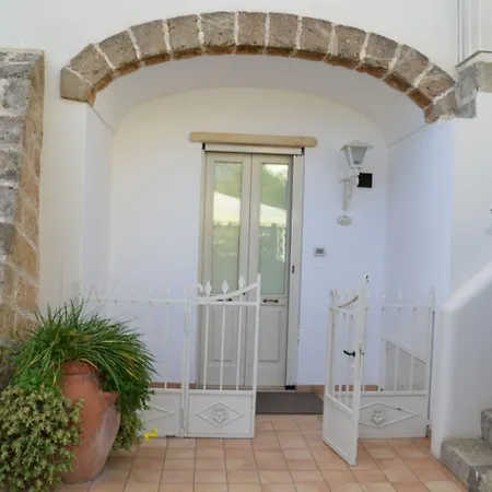 Otel Sangiorgio & 5*